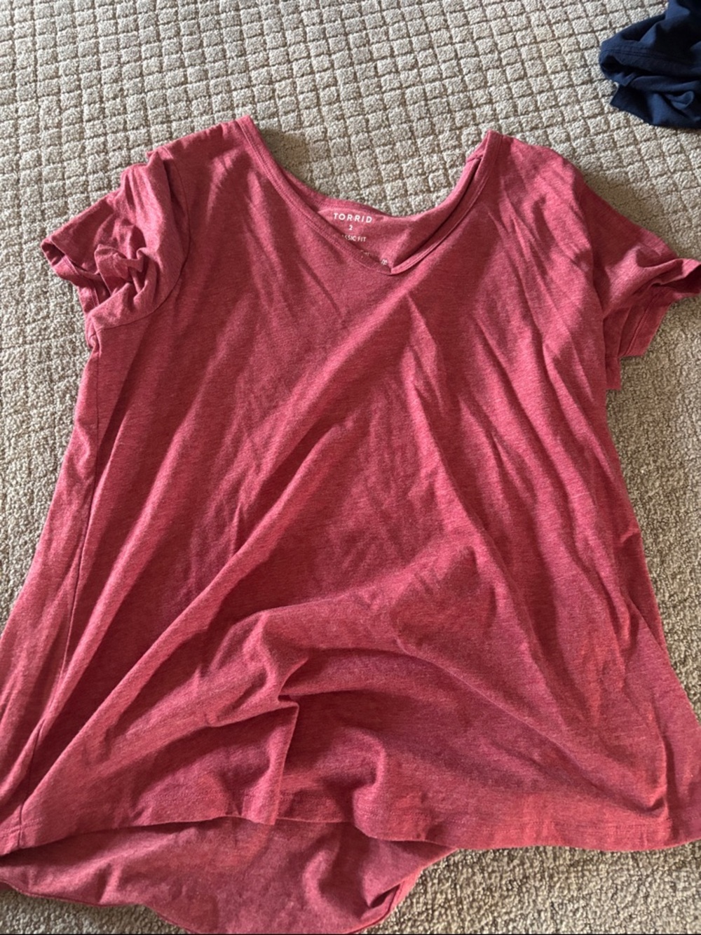 torrid Heathered Wine V-Neck Short Sleeve Tee